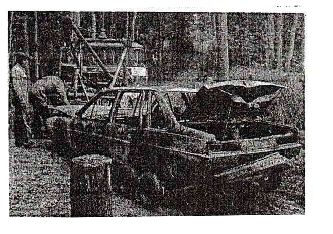 De Volkswagen Santana in het Zoniënwoud na de overval in Waver.